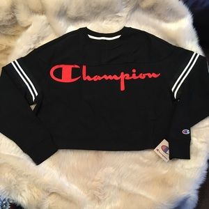 NWT Champion Crop Sweatshirt Size XL